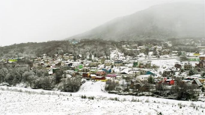 阿根廷火地岛省乌斯怀亚的住宅。