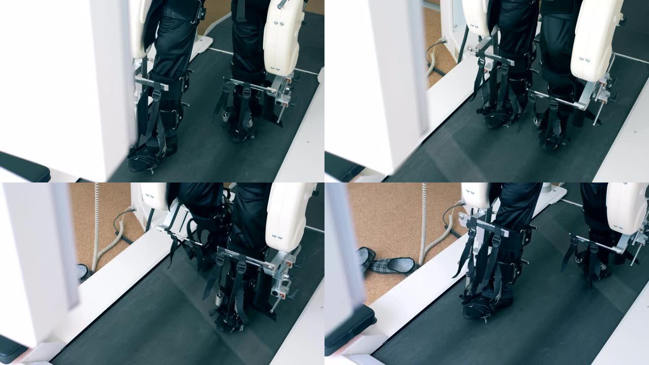 残障患者的腿正在模拟跑道上接受训练