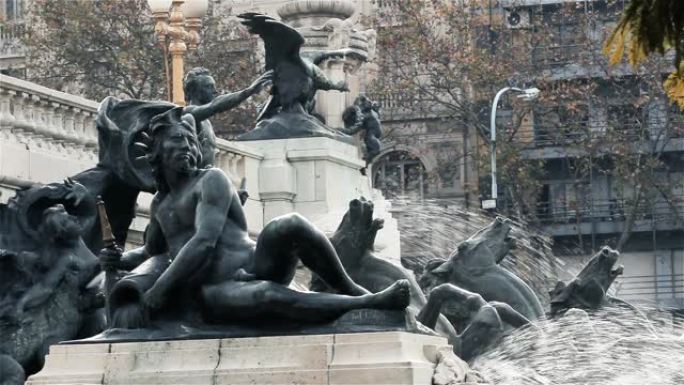 阿根廷国民大会喷泉，布宜诺斯艾利斯。
