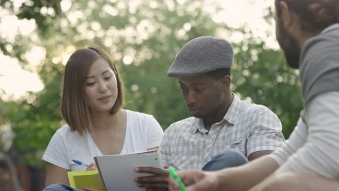 大学学习小组黑人设计图纸