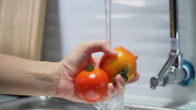西红柿清洗慢动作清洗水果洋柿子