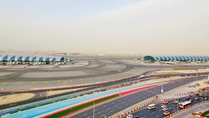 迪拜机场，时间流逝