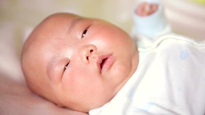 亚洲新生婴儿初生儿