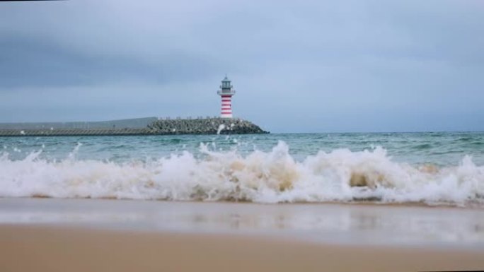 海岸上的灯塔海岸上的灯塔