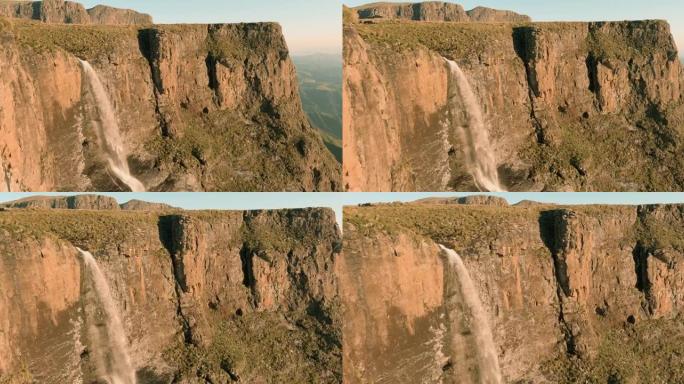 壮观的鸟瞰图美丽的图格拉瀑布，世界第二高的瀑布，德拉肯斯堡，夸祖鲁-纳塔，南非