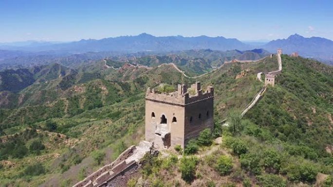 空中，中国长城俯视古迹蜿蜒长城长城山脉