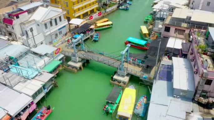 香港著名旅游地点大澳的航拍画面。大屿山传统渔村