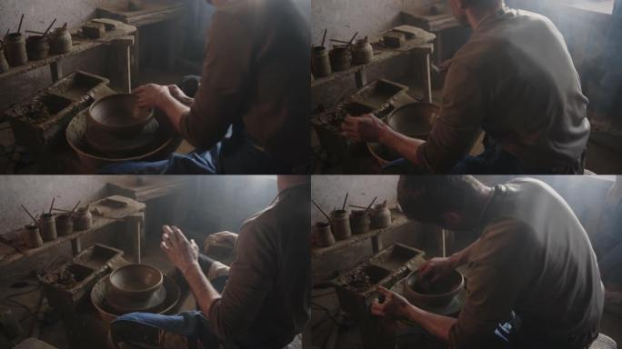 SLO MO Potter在potter的轮子上工作