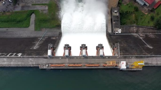 鸟瞰图大坝产生水力发电站