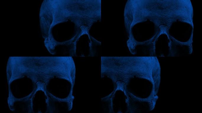夜间经过老人类头骨