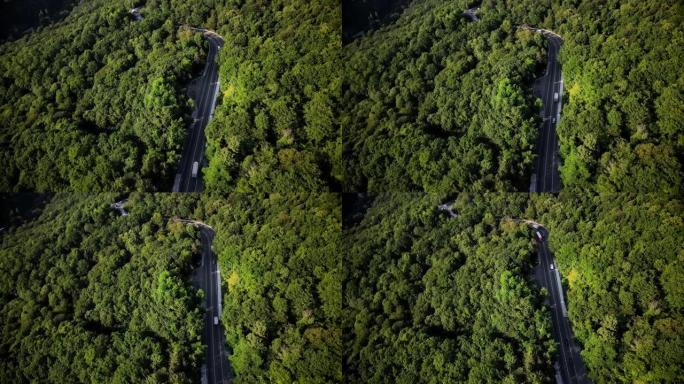 山区蜿蜒的道路蜿蜒的道路航拍车辆行驶