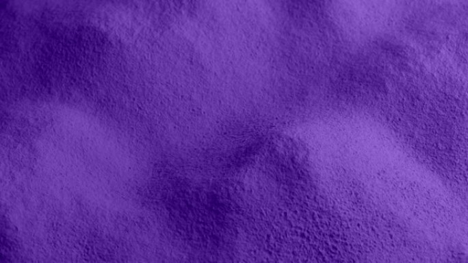 粉末紫色材料缓慢旋转