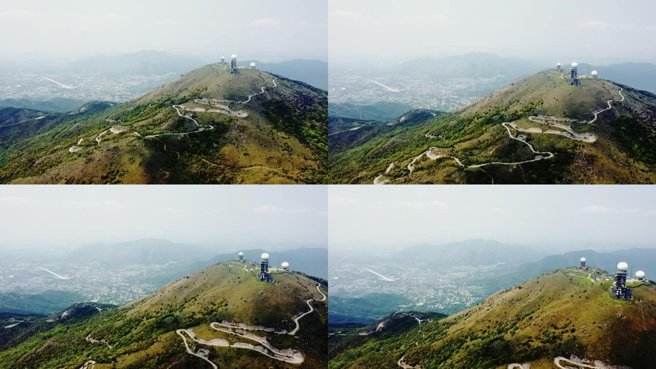 香港大帽山雷达站山坡