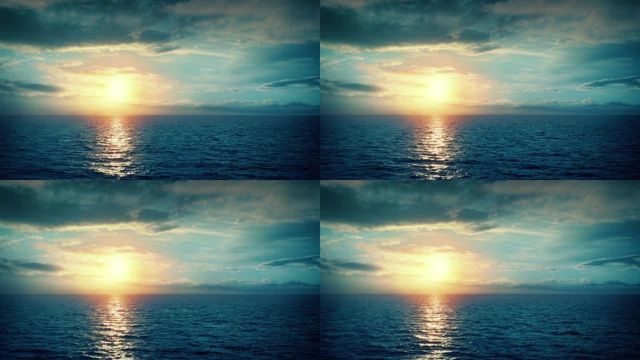 日出时在海上航行海上夕阳
