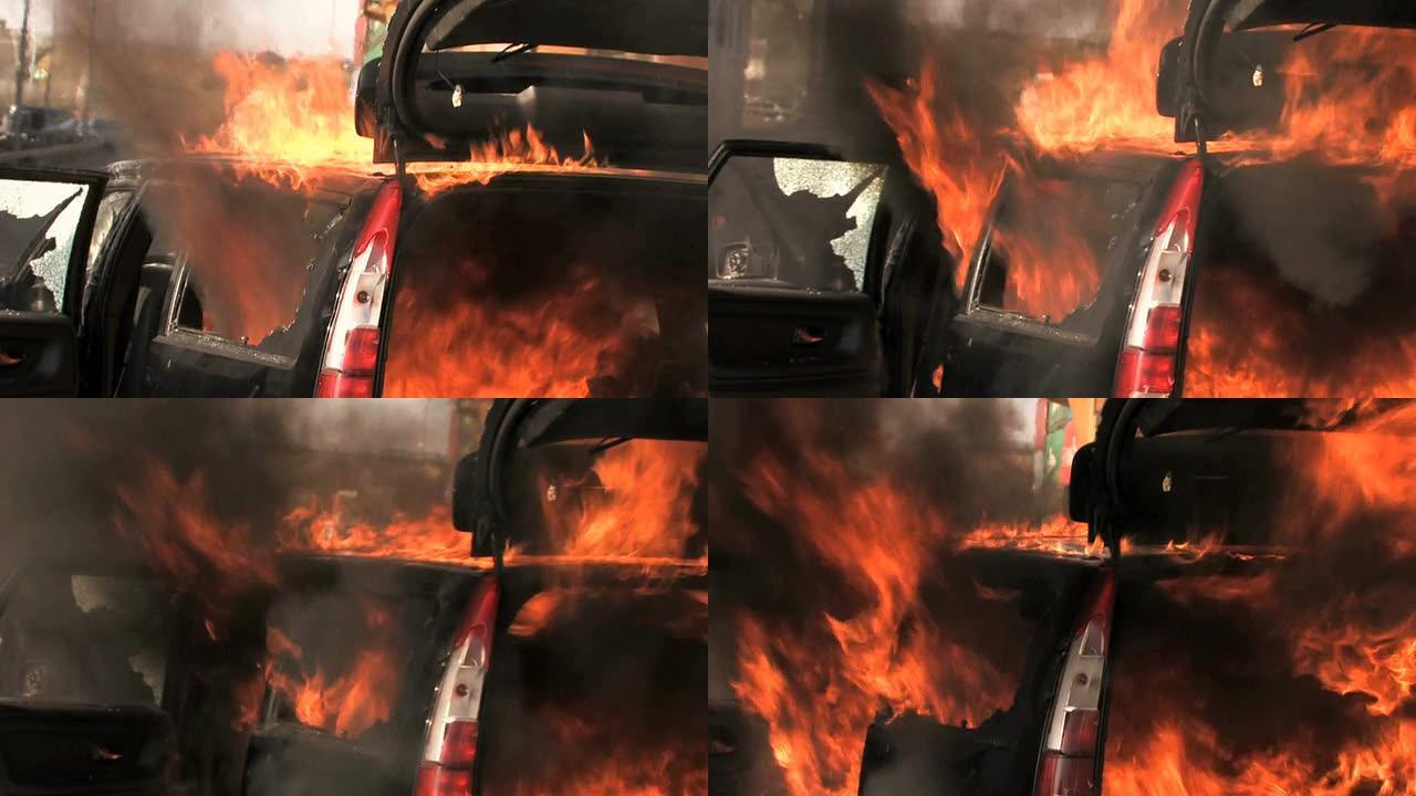 汽车着火了。燃烧的汽车。汽车爆炸背景