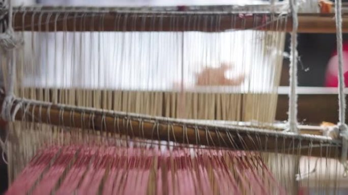传统棉手工编织织布机缝纫机男耕女织