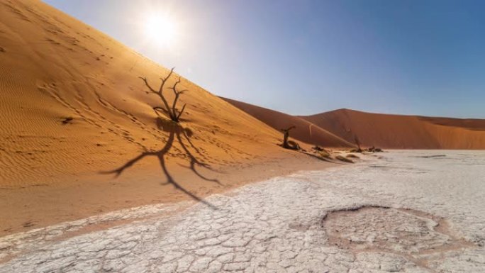 MS Time lapse sun在非洲纳米比亚的Deadvlei白色粘土锅上