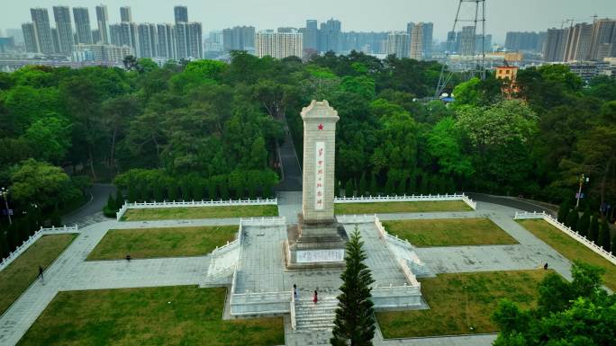 人民公园革命烈士纪念碑