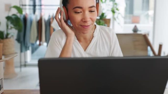视频通话，时尚业务和办公室中的女性在笔记本电脑和耳机上进行b2b网络研讨会，虚拟会议或促销活动。zo