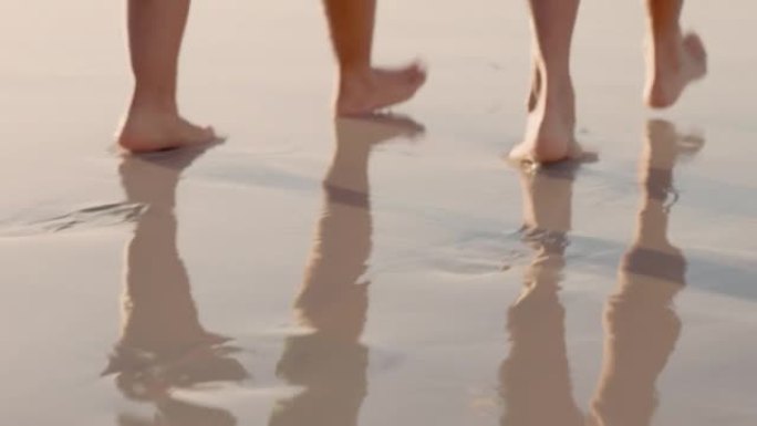 在暑假，岛屿假期和夏威夷的热带蜜月海上旅行中，步行和沙滩沙滩台阶。特写腿，脚或放松海水海岸，自由和平