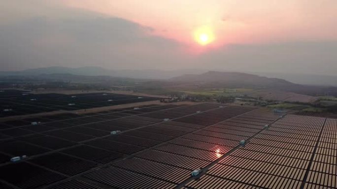 太阳能电池板能源站替代能源来自自然，日落时间
