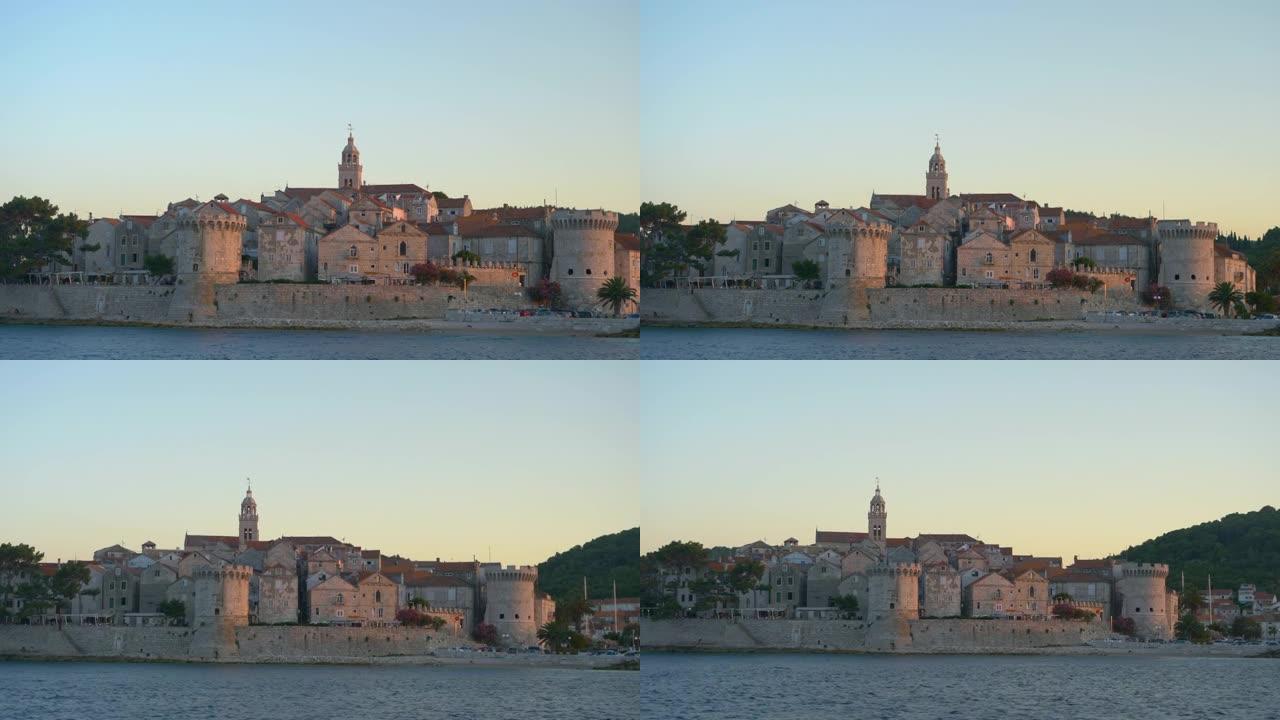 日出时美丽的中世纪科尔库拉岛堡垒的风景如画。