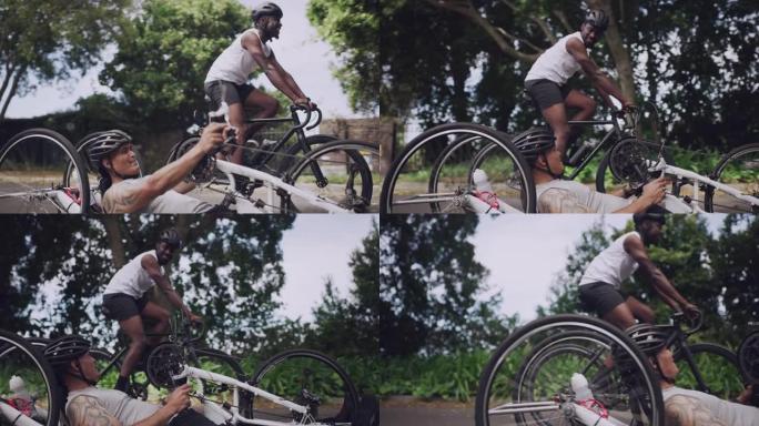 两个帅哥一起骑车穿越树林的4k录像