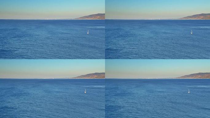 海洋。帆船。自然蔚蓝海岸海洋海水海平面海