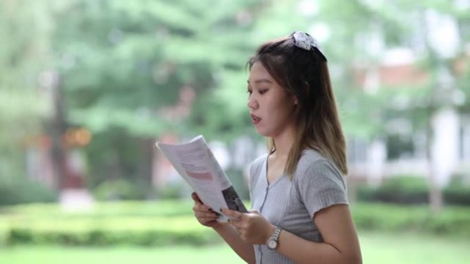 大学生女生读本自习学校预习