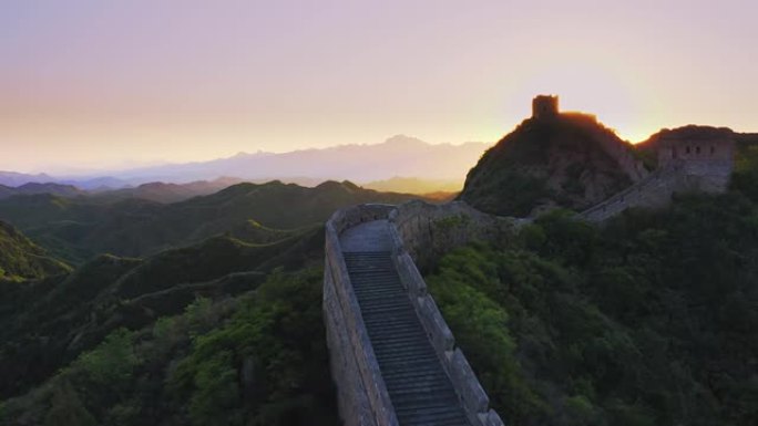 空中，日落的中国长城