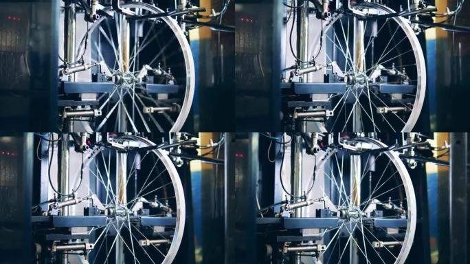 自行车厂的自行车车轮修整机