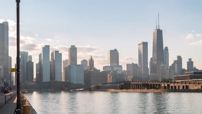 延时: 来自海军码头的芝加哥城市景观办公室天际线摩天大楼