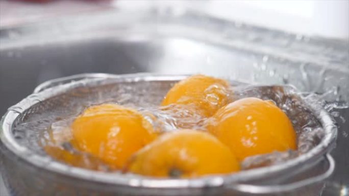 水果滴入淡水橙子落水入水