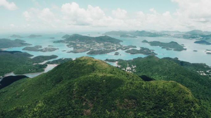 香港西贡附近美丽的海景鸟瞰图，夏日晴朗