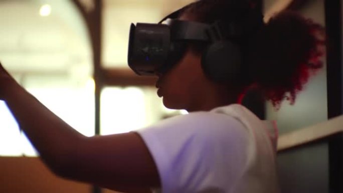 到处都有教育虚拟现实元宇宙VR眼镜