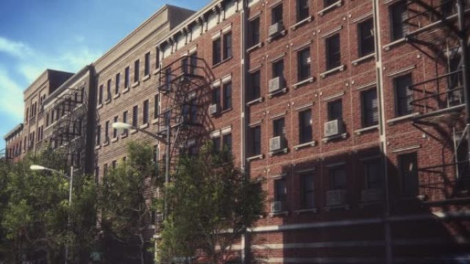 建立镜头:VFX动画砖砌多层公寓楼。翻新的旧褐石屋。带紧急楼梯和空调的住宅白天的城市景观。