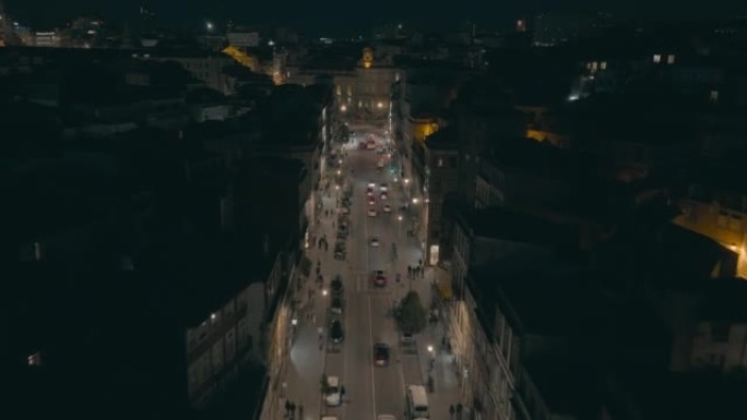 无人机拍摄的波尔图城市夜景