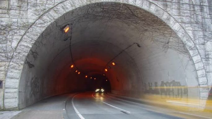 4K.汽车进出时隧道入口的时间流逝
