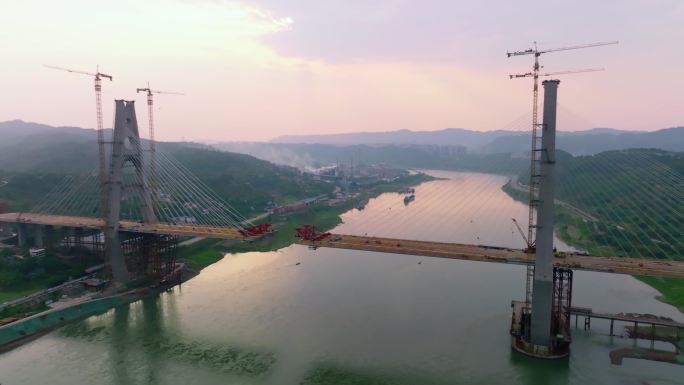修建中的大桥，铁索，钢索，河流上的桥4K