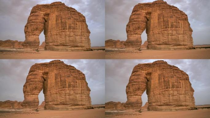 沙特阿拉伯大象岩的风景肖像