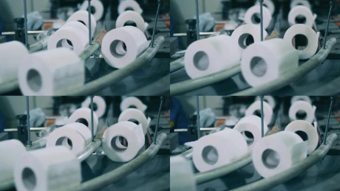 一家现代化造纸厂的卫生纸生产线。卫生纸、卫生纸生产。