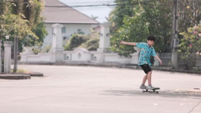 玩滑板的亚洲男孩1
