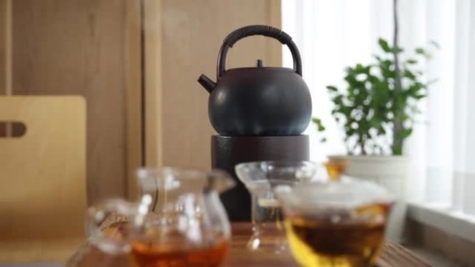 中国茶道茶壶和茶杯