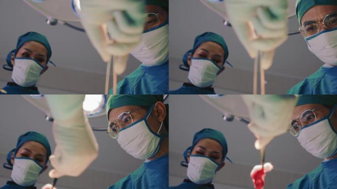 外科医生在手术室进行手术