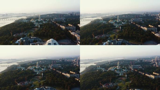 基辅美丽的空中全景，乌克兰地标，祖国雕像和第聂伯河上的基辅Pechersk Lavra。