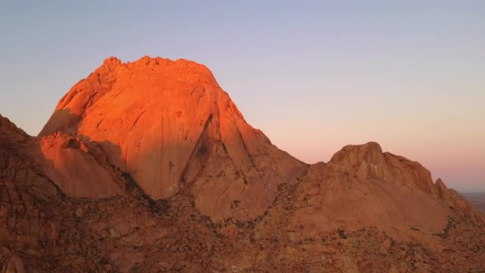 WS Spitzkoppe山峰日落，纳米比亚，非洲