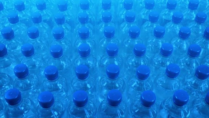 冰箱里一排排瓶装水