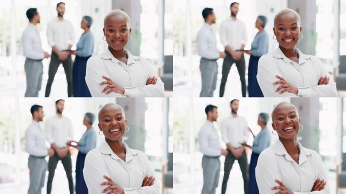 面对一位商业黑人女性，她对公司价值观、使命和办公室里的包容文化感到自豪和高兴。工作场所、企业和非洲员