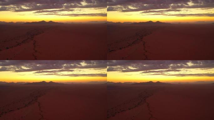 WS鸟瞰图日落时宁静的沙漠景观，纳米比亚，非洲