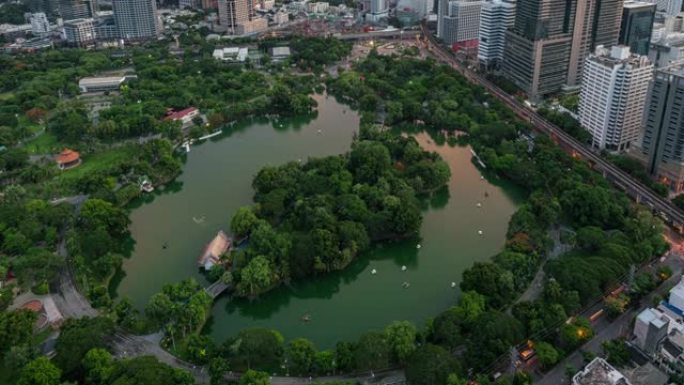 泰国曼谷城市景观和隆比尼公园绿地景观的时间流逝